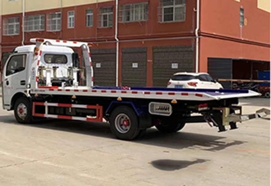 東風(fēng)多利卡黃牌一拖二清障車