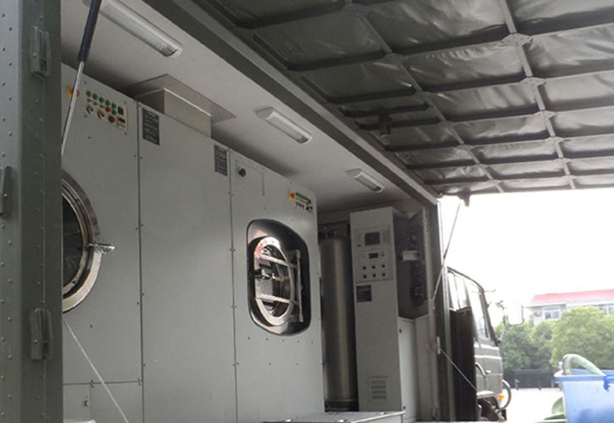 東風(fēng)被服洗滌車(chē)